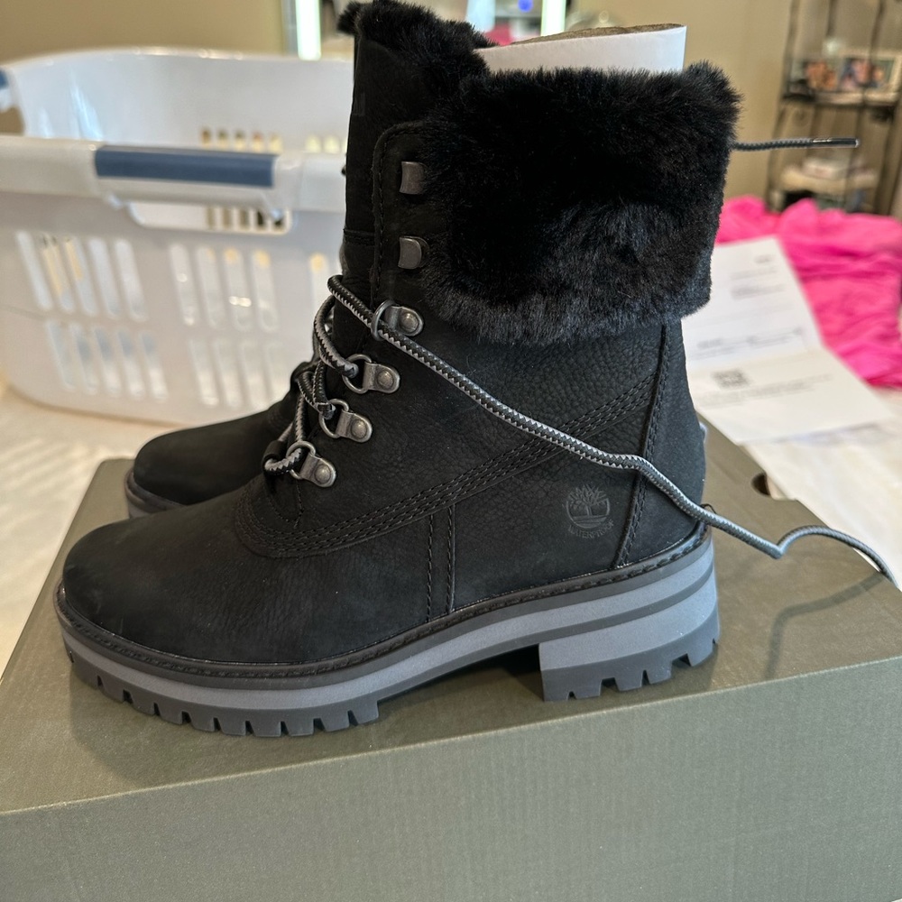 Timberland Teddy Fleece Luxe Boots